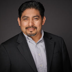 Dr. Ricardo Varguez